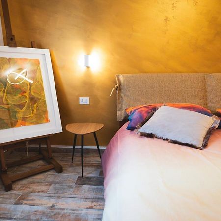 San Giusto Elegante Bilocale Con Balcone E Vista Apartment Триест Екстериор снимка